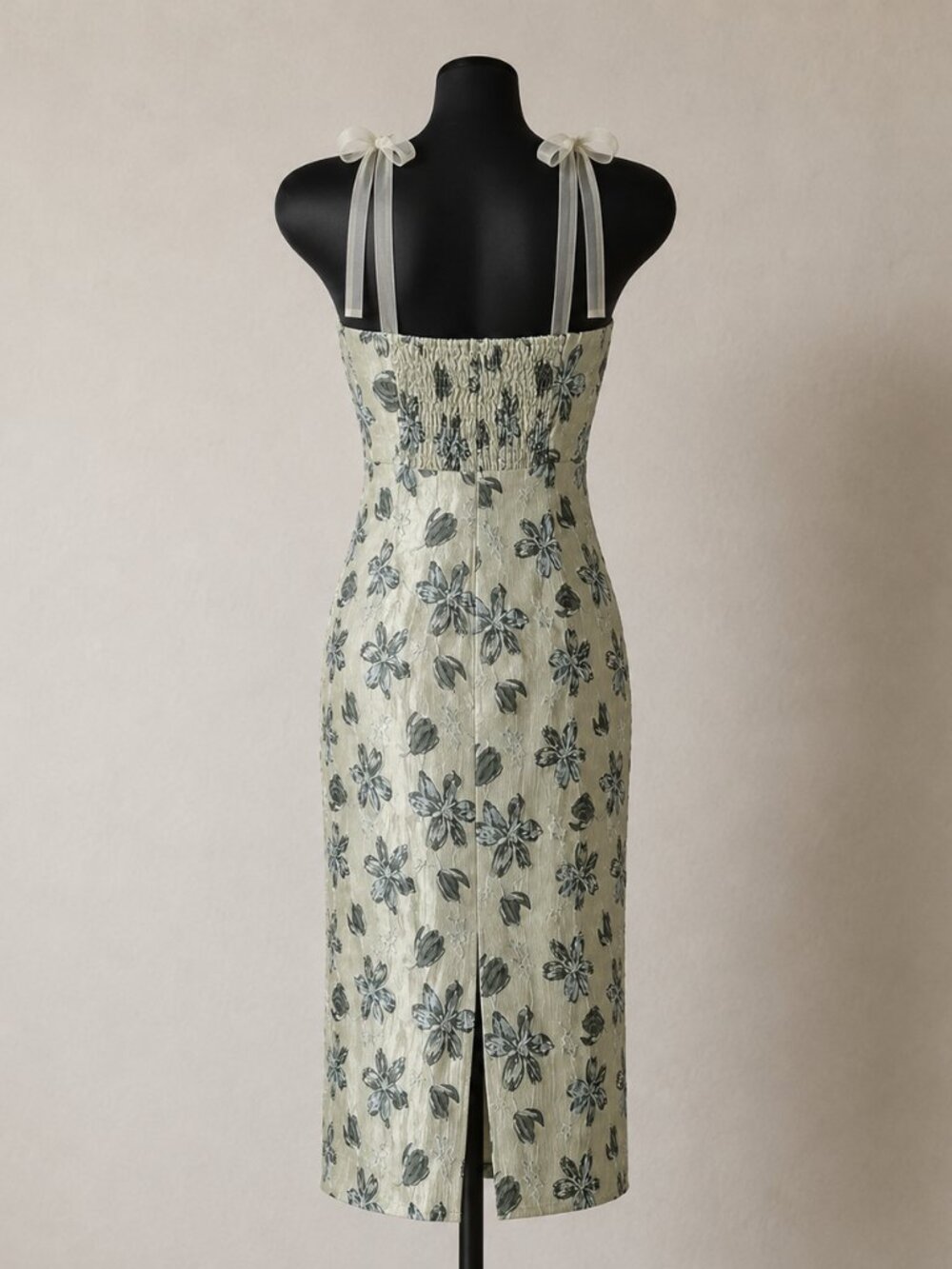 NWT Lulus Lovely Darling Sage Green Floral Jacquard Tie-Strap Midi Dress Large - Picture 5 of 8